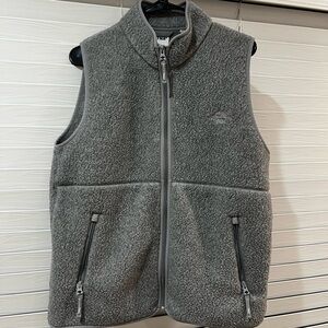 Aritzia Gray Fleece Vest